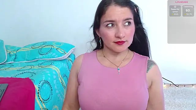 Emelyross  online show from 03/26/26, 01:06