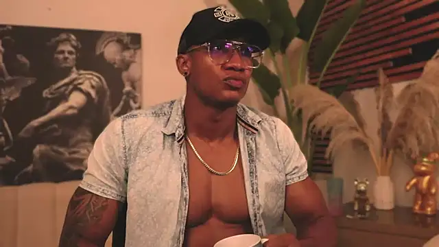 Logan Varela online show from 02/15/25, 12:54