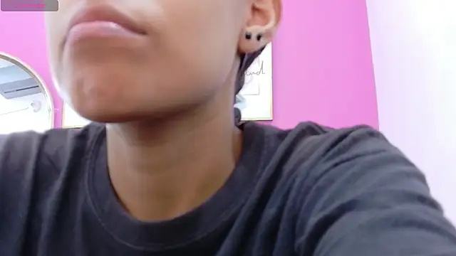 yourcuteneighbourr online show from 09/23/25, 03:09