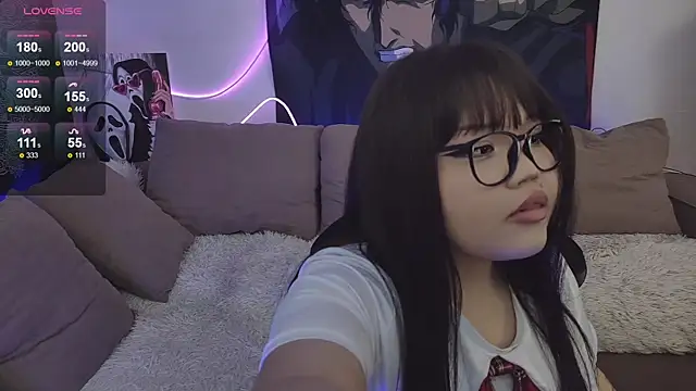 LeyaKan online show from 01/11/25, 10:40