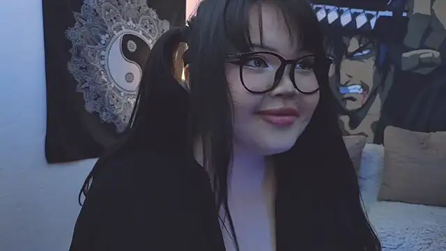 LeyaKan online show from 02/05/25, 09:07