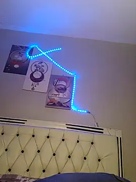 C-yoyo online show from 11/17/25, 11:10