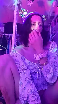 gurlnips online show from 10/12/25, 08:57