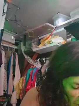 gurlnips online show from 01/09/26, 04:43