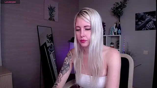 Mermaid N online show from 02/20/25, 05:01