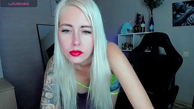 Mermaid N online show from 09/26/25, 01:31