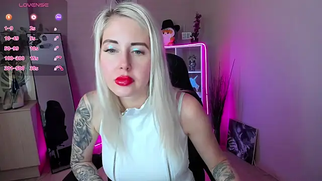 Mermaid N online show from 06/03/26, 01:30