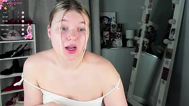 Rebecca Kelly online show from 02/06/26, 02:38