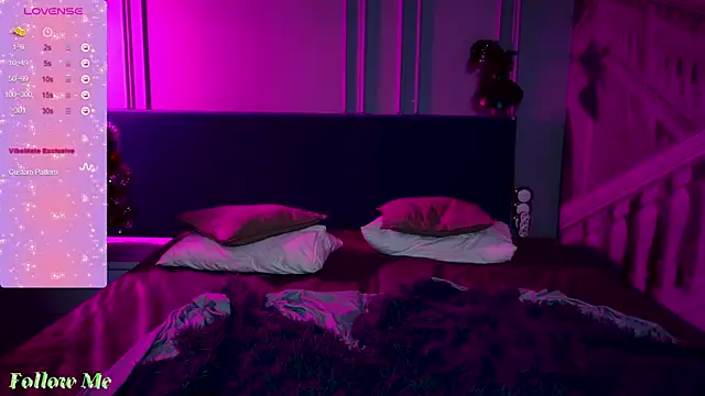 Liv Fay online show from 01/04/25, 07:23