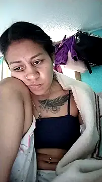 Snapshot of Tiphanydirty3 chatting on 09/16/25, 11:28 Tiphanydirty3 online show from 09/16/25, 11:28