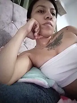 Tiphanydirty3 online show from 05/27/26, 01:57