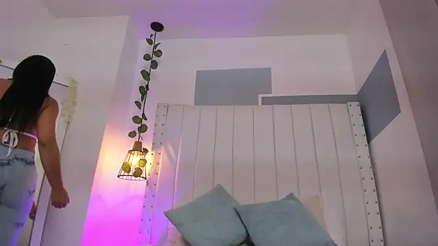 hannah gray online show from 02/15/26, 11:30