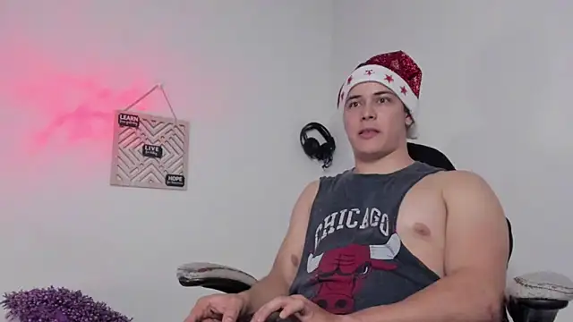 Alan hadid1 online show from 12/12/24, 02:48