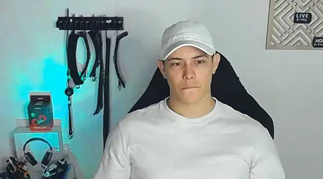 Alan hadid1 online show from 01/26/25, 11:39