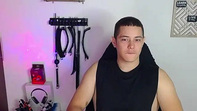 Alan hadid1 online show from 01/29/25, 07:32