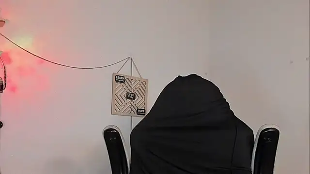 Alan hadid1 online show from 03/02/25, 11:42