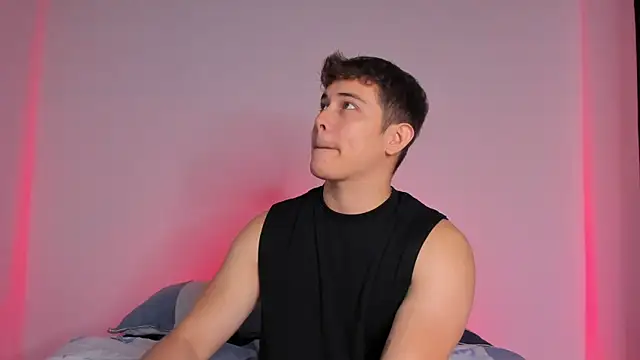 Alan hadid1 online show from 10/01/25, 02:01