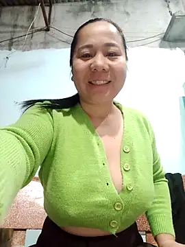 Queen 18200 online show from 11/26/25, 10:22