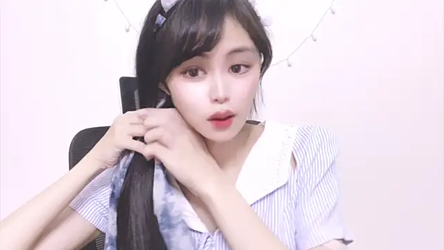 ---MIA--- online show from 10/03/25, 02:14