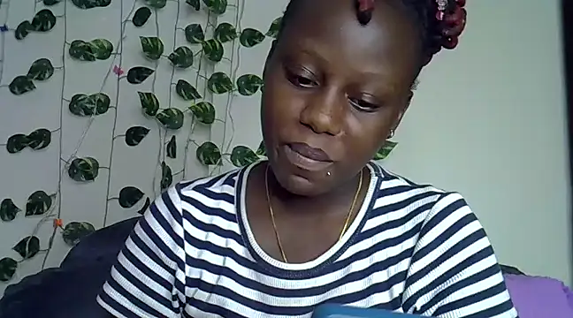 sexybree  online show from 02/06/25, 07:18