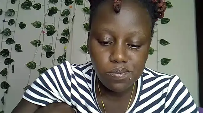 sexybree  online show from 02/21/25, 03:32