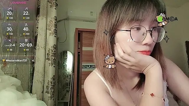 Lili 666 online show from 09/28/25, 04:56