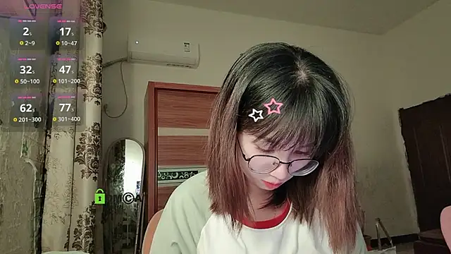 Lili 666 online show from 10/03/25, 06:16