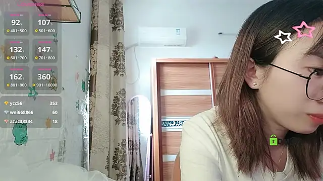 Lili 666 online show from 10/13/25, 06:46