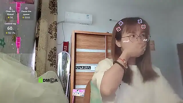 Lili 666 online show from 03/27/26, 06:52