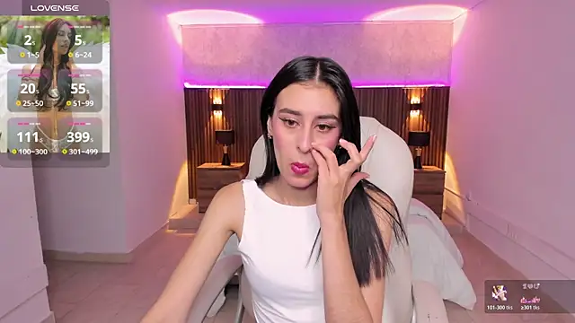 karlaa james online show from 04/20/26, 11:02