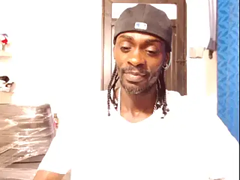 phillip-hot online show from 01/06/25, 08:28