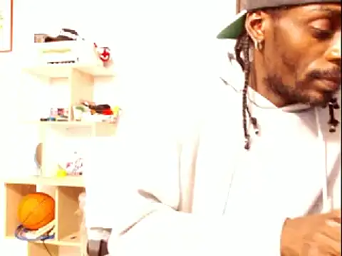 phillip-hot online show from 01/10/25, 04:01