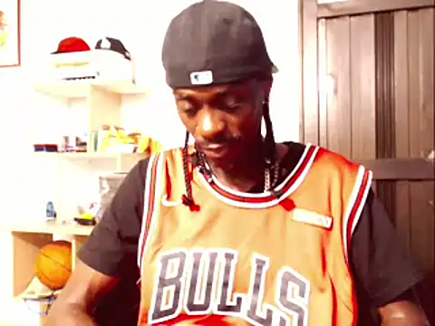 phillip-hot online show from 01/28/25, 03:57