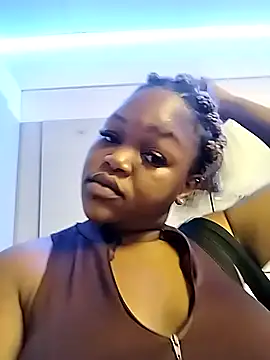 Sexymamibo online show from 11/26/25, 06:42