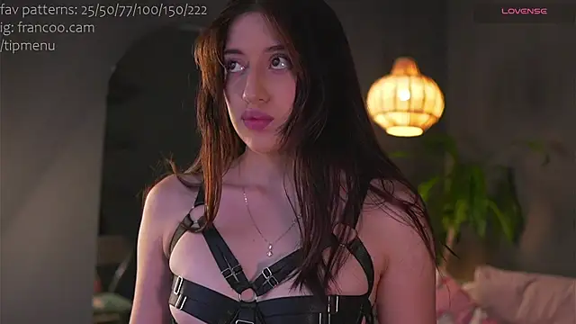 eimy22 online show from 03/17/25, 10:28