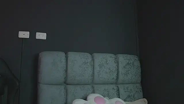 eimy22 online show from 09/22/25, 10:34