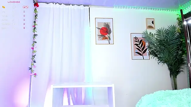 Valeria Thompson1 online show from 01/21/25, 02:33