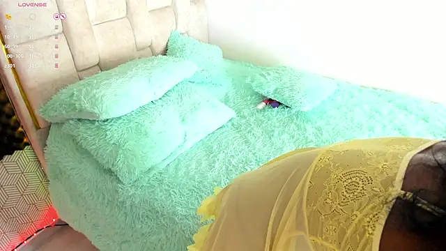 Valeria Thompson1 online show from 01/31/25, 10:10