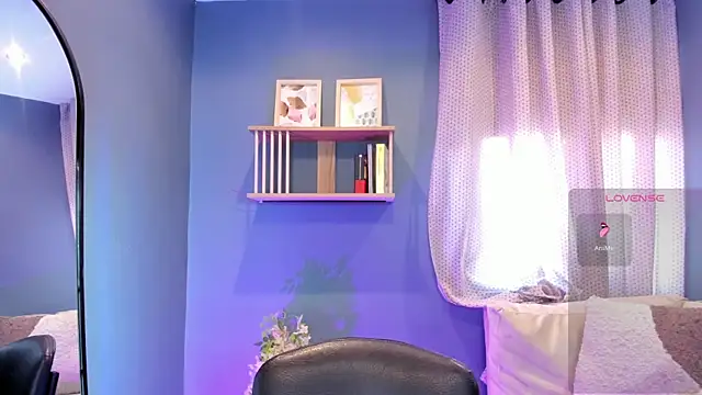 Snapshot of Miranda_doll_ chatting on 06/16/26, 12:19 Miranda doll online show from 06/16/26, 12:19