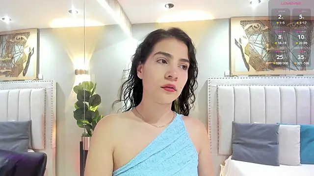 Snapshot of Miranda_doll_ chatting on 07/17/26, 12:01 Miranda doll online show from 07/17/26, 12:01