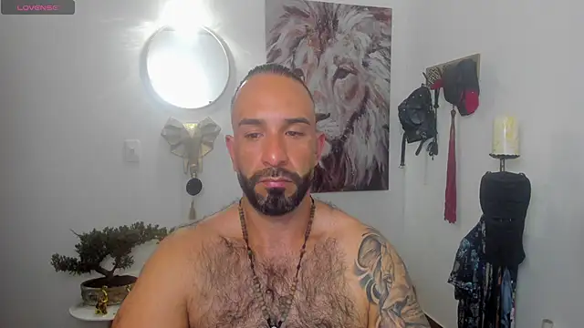 Snapshot of mr_maik chatting on 02/11/25, 09:09 mr maik online show from 02/11/25, 09:09