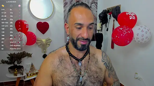 Snapshot of mr_maik chatting on 02/13/25, 09:41 mr maik online show from 02/13/25, 09:41