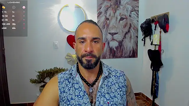 Snapshot of mr_maik chatting on 02/21/25, 02:27 mr maik online show from 02/21/25, 02:27