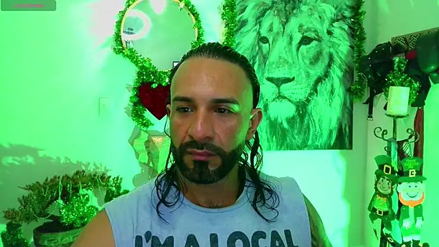 Snapshot of mr_maik chatting on 03/17/25, 10:06 mr maik online show from 03/17/25, 10:06