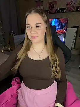 Snapshot of Lexi_noah chatting on 12/18/24, 08:47 Lexi noah online show from 12/18/24, 08:47