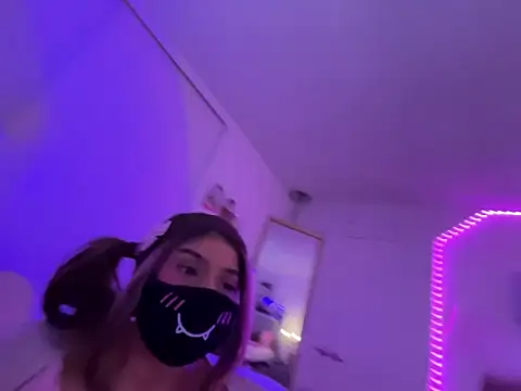 Onlypawzz online show from 03/03/26, 07:36