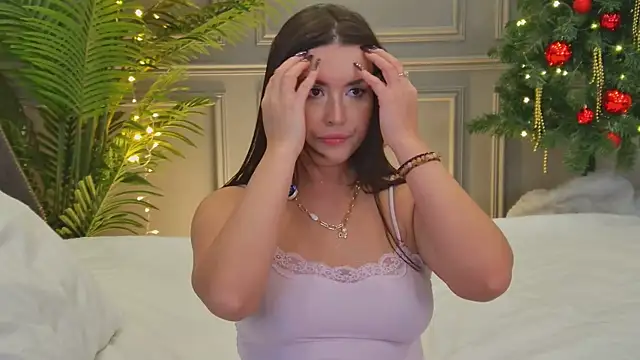 TrishaWinslet online show from 12/14/25, 05:57