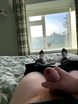 boholad8 online show from 10/24/25, 03:08