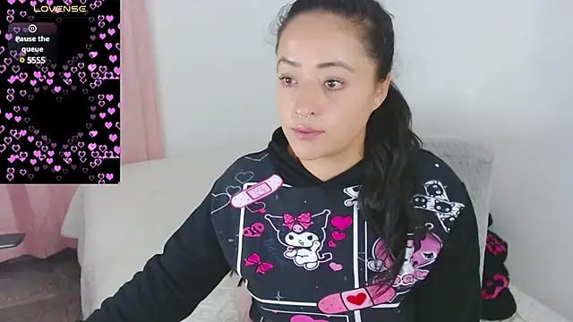 jjulietha95 online show from 03/05/25, 03:18