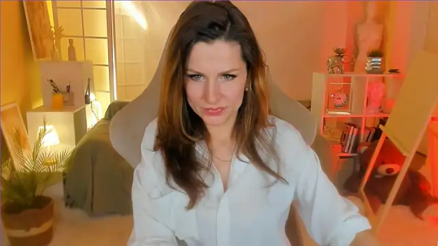 April o Nill online show from 03/15/25, 04:10